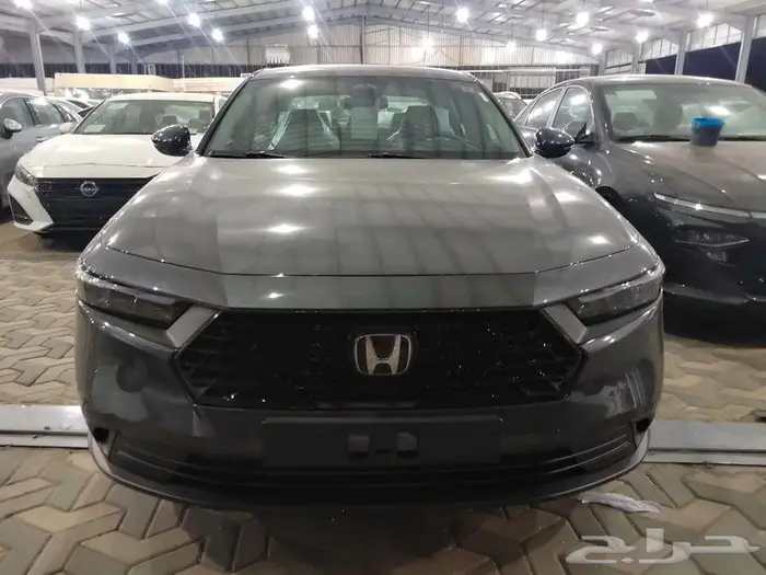 هوندا اكورد LX موديل 2025 1
