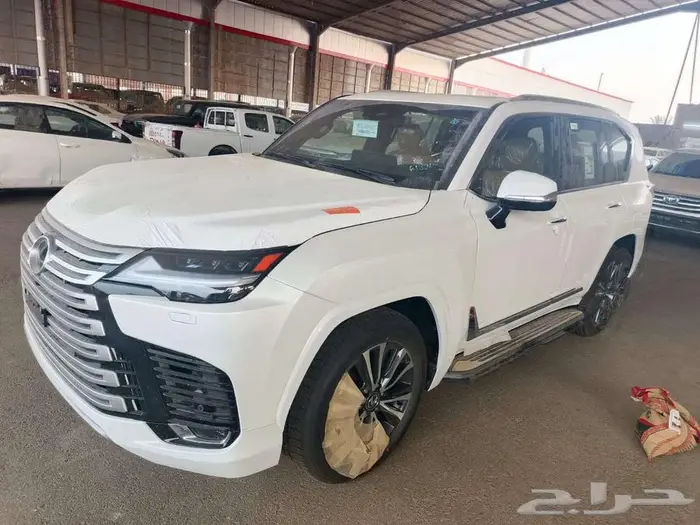 لكزس LX 700 بي اتش أبيض هايبرد 2025 اقل سعر كاش واقساط 1