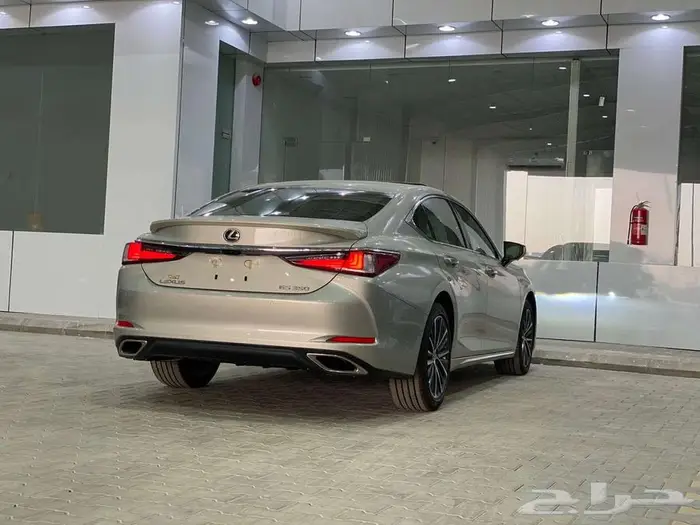 لكزس ES 350 CC فتحة سقف 2025 7