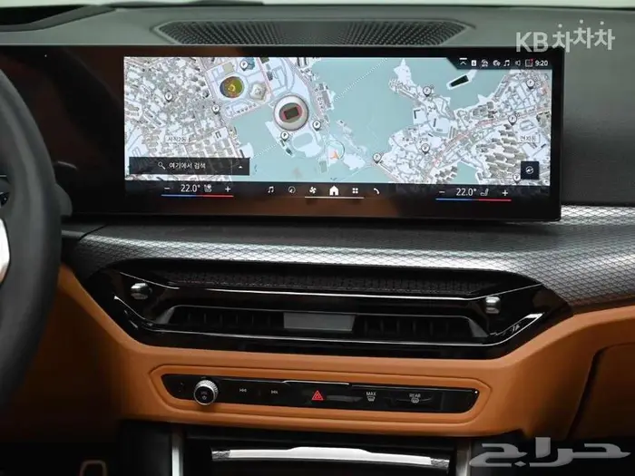 BMW الفئة الثالثة 320i 2025 M Sport 9