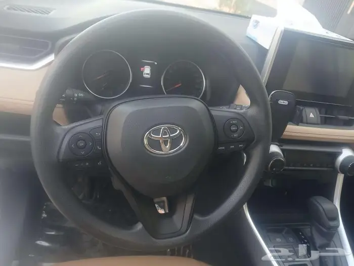 Rav 4 موديل 2024 جديدة تقريبا ممشى قليل جدا 4800 كم 11