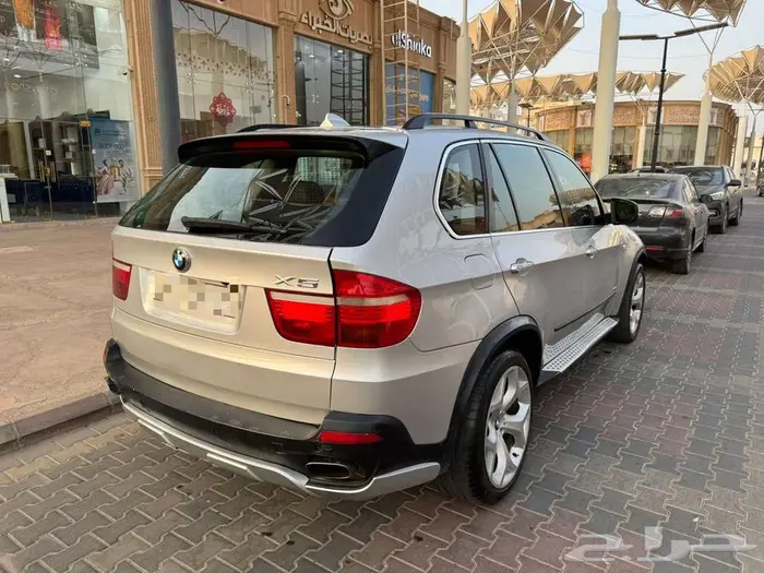 بي ام X5 موديل 2009 فل كامل بانوراما دخول ذكي تشغيل بصمة 4