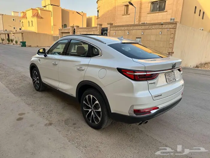 2022 Changan CS 85 360T mid option for sales (1st owner) 3
