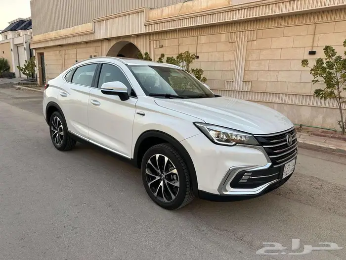 2022 Changan CS 85 360T mid option for sales (1st owner) 0