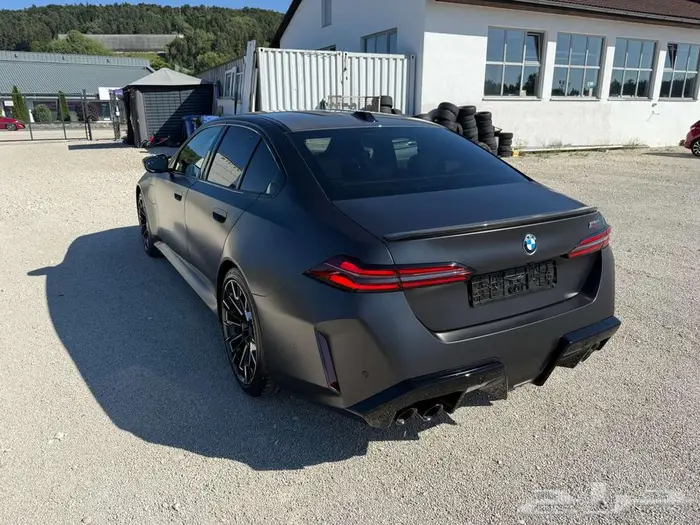 بي ام دبيلو BMW M5 6