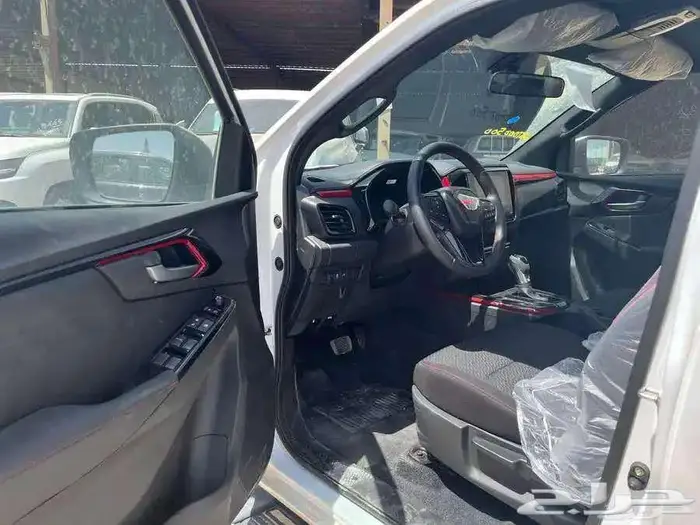 ايسوزو ديماكس 2025 غمارتين GT نقد وتقسيط 5