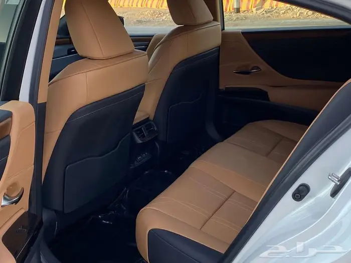 لكزس ES350 CC بانوراما 2024 11