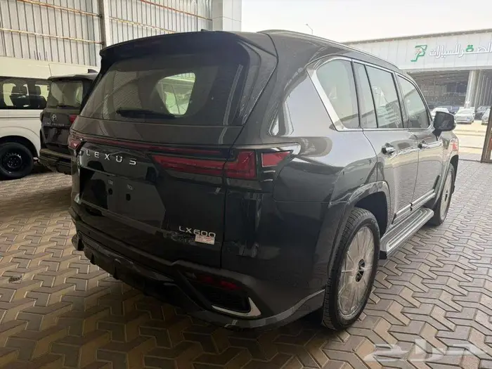 لكزس LX600 اف سبورت - خليجي - 2025 6
