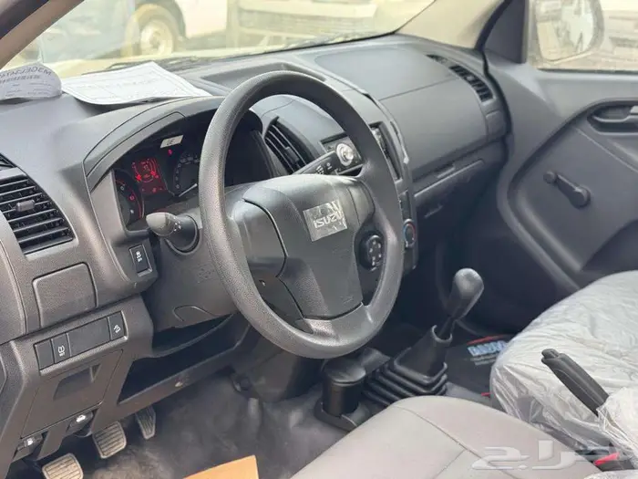 ايسوزو ديماكس غمارة 2025 بدون دبل زجاج (كهرب-عادي) 19