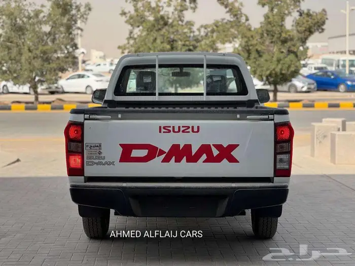 ايسوزو ديماكس غمارة 2025 بدون دبل زجاج (كهرب-عادي) 9