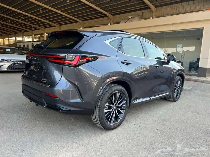 لكزس NX350 CC 2025 فل كامل فتحة بانوراما كاش واقساط ودفعتين 8