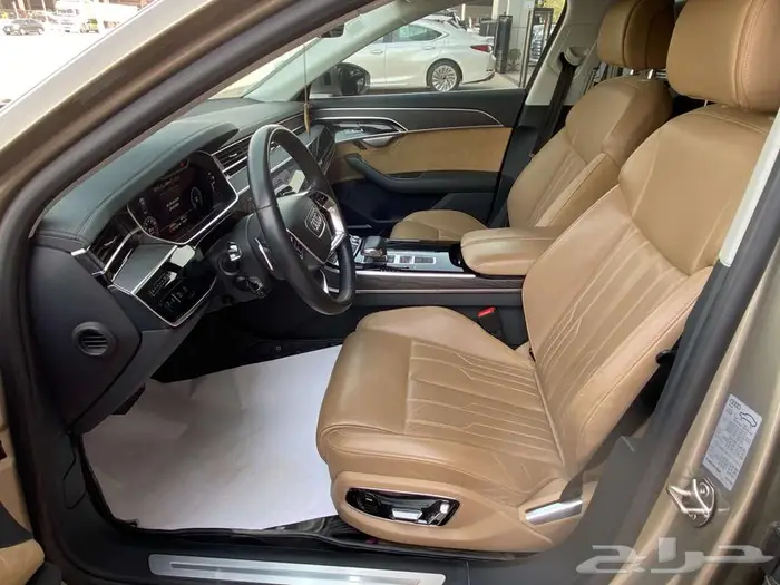 اودي A8L موديل 2019 ذهبي 10