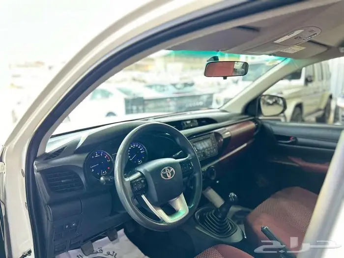 تويوتا هايلوكس غمارتين 2020 GLX 7
