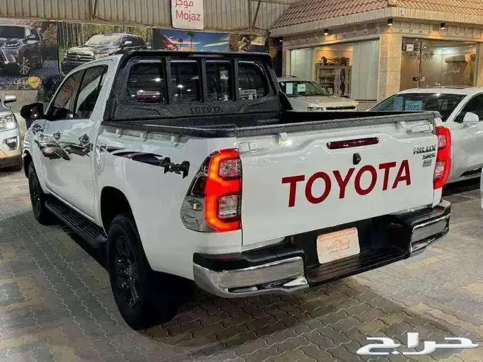 للبيع تويوتا هايلكس 2021 دبل بنزين فل ابشن خليجي 14