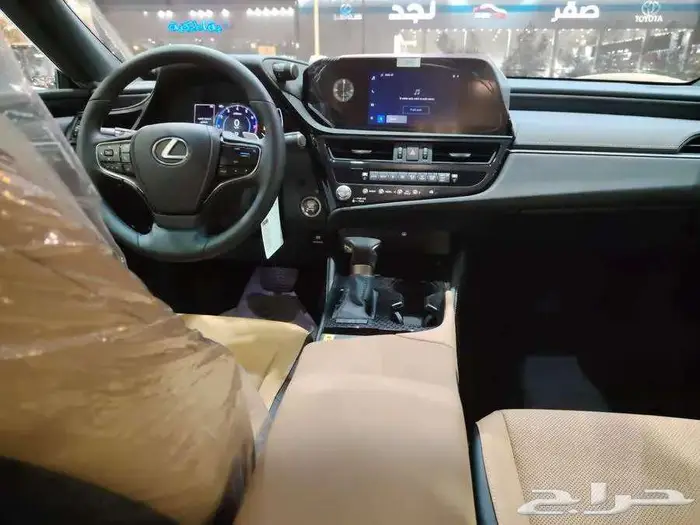 لكزس ES250AA الموديل2024 7