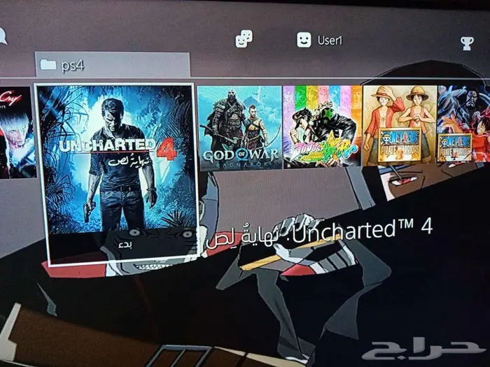 سوني فور للبيع مع 200لعبة 10
