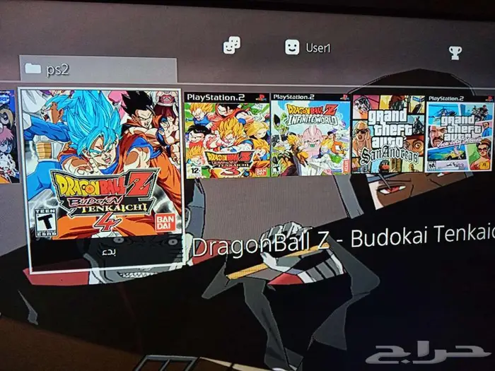 سوني فور للبيع مع 200لعبة 5