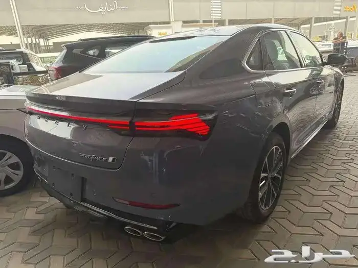 جيلي بريفيس نص فل وفل مكينة 2.0 موديل 2025 كاش وتمويل 2