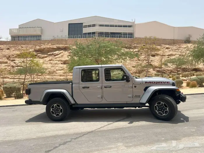 Jeep Gladiator Sand Runner 5