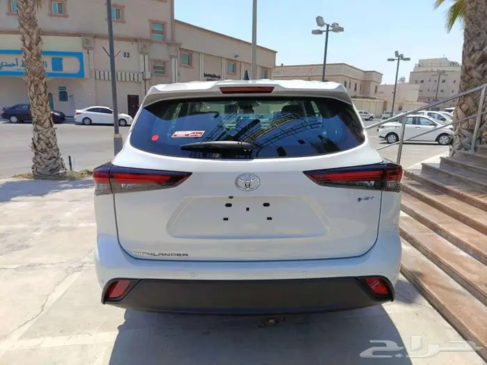 تويوتا هايلاندر LE دفع امامي هايبرد 2025 8
