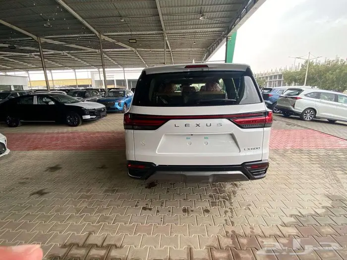 لكزس LX600 BB موديل 2025 سعودي كاش وتمويل 1
