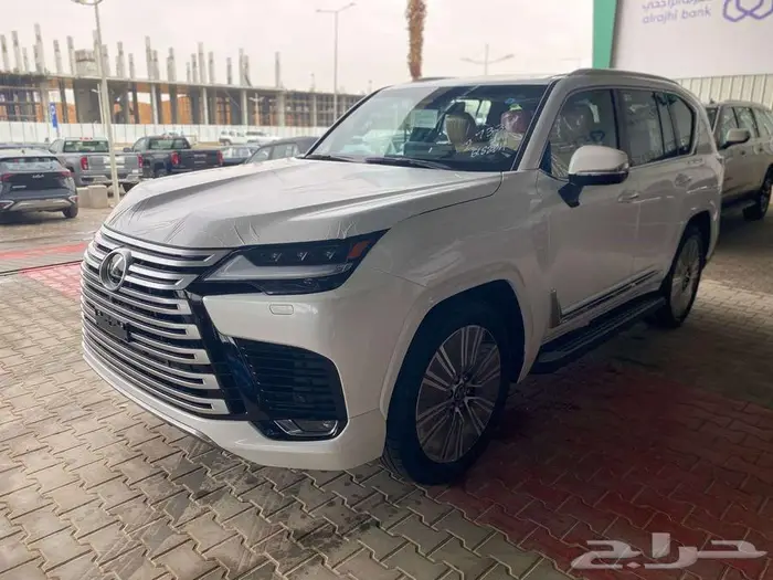 لكزس LX600 BB موديل 2025 سعودي كاش وتمويل 3
