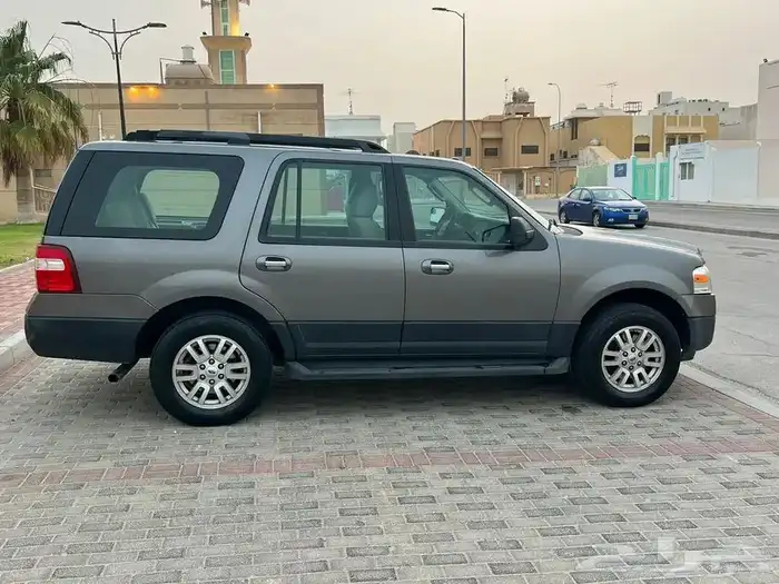 فورد اكسبيدشن للبيع 5