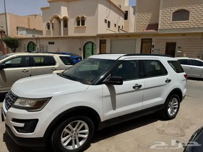 فورد اكسبلورر للبيع موديل 2016 ابيض نظيف 6