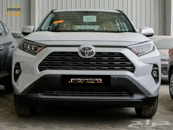 تويوتا راف4 XLE 2025   بنزين   دبل (AWD)   فتحة سقف 0
