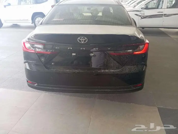 تويوتا كامري ستاندر بنزين 13