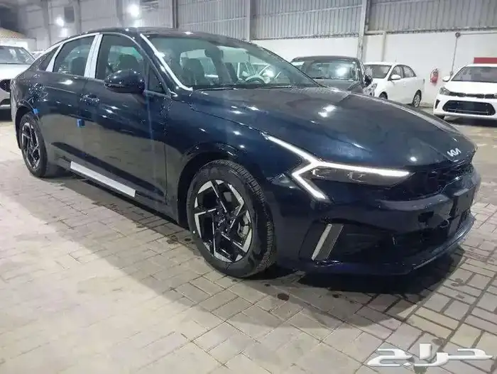 كيا k5 ستاندر GL مطور بانوراما 2.5 سى سى 2025 1