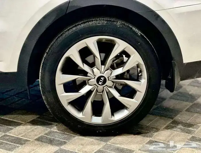سورينتو موديل 2021 ديزل - 7 راكب 36
