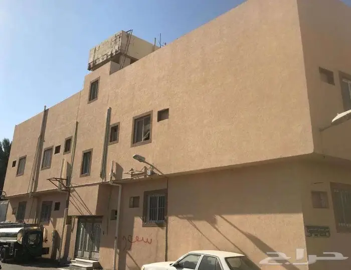 للبيع عمارة سكنية 428 م2 في حي اليمامة بالرياض 1