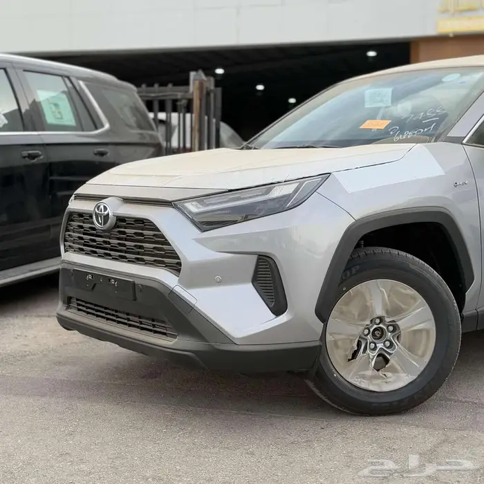 تويوتا راف فور LE هايبرد 2025 سعودي - لا يفوتك العرض 0