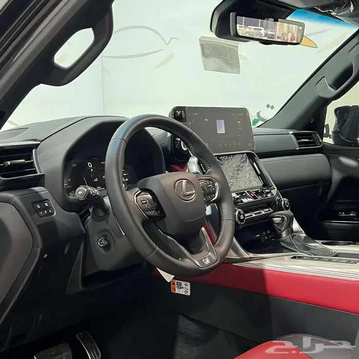 لكزس LX600 اف سبورت بنزين الساير 2025 ممشى 4000 8