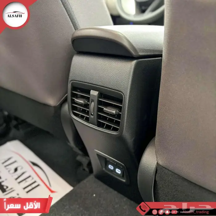 تويوتا كورولا 2.0L XLI EXECUTIVE MR 2025 6