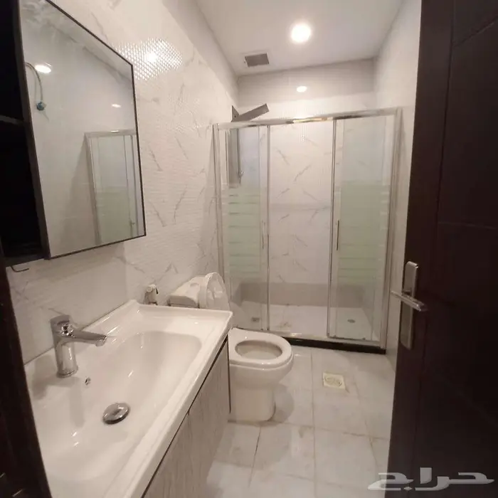 شقة للايجار حي التيسير 11