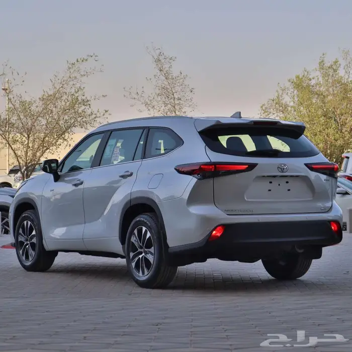 تويوتا هايلاندر GLE نص فل هايبرد سعودي 2025 مبيعات البنوك 3