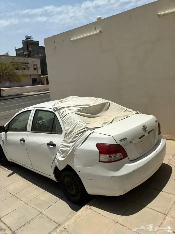 يارس 2013 اللبيع تشليح فقط 1