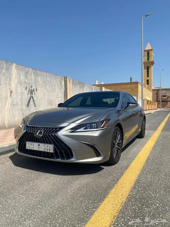 لكزس ES350 2023 6
