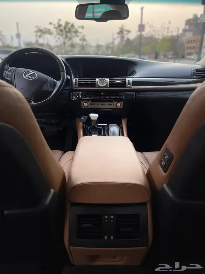 لكزس ls460 مالك واحد 2014 16