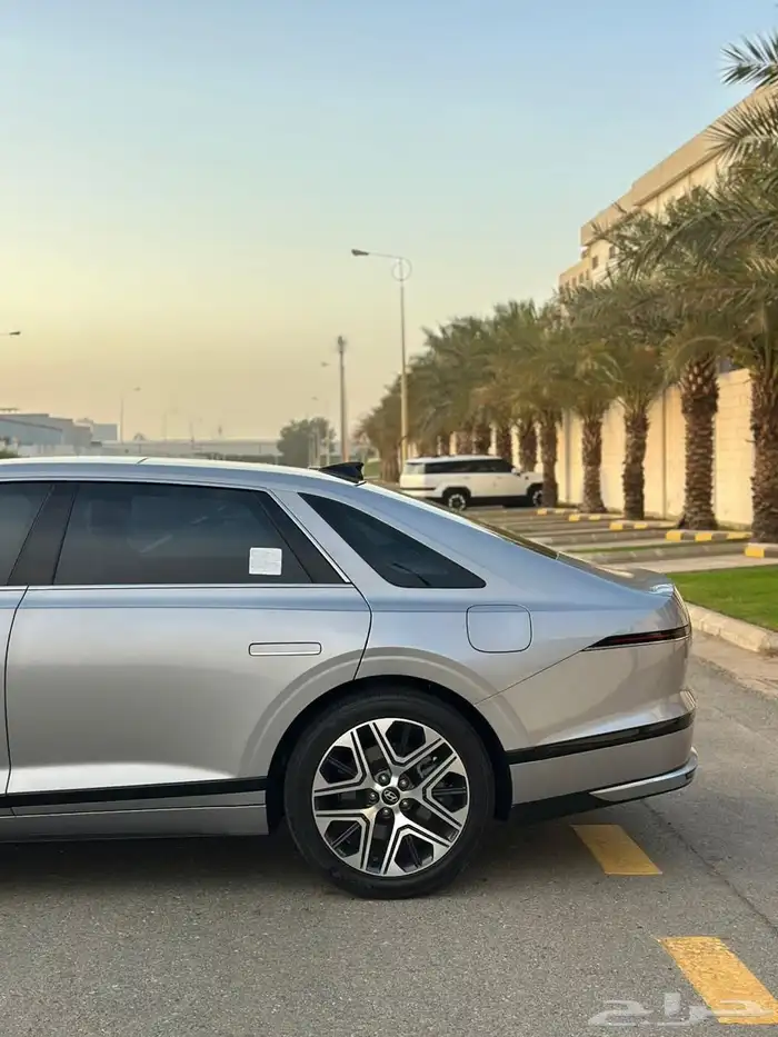هيونداي ازيرا بريميوم 2024 6
