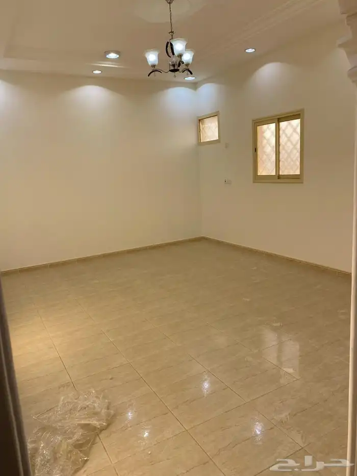 شقق عزاب للإيجار 16
