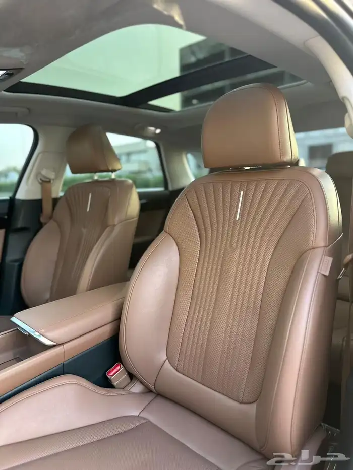 هيونداي ازيرا بريميوم 2024 15