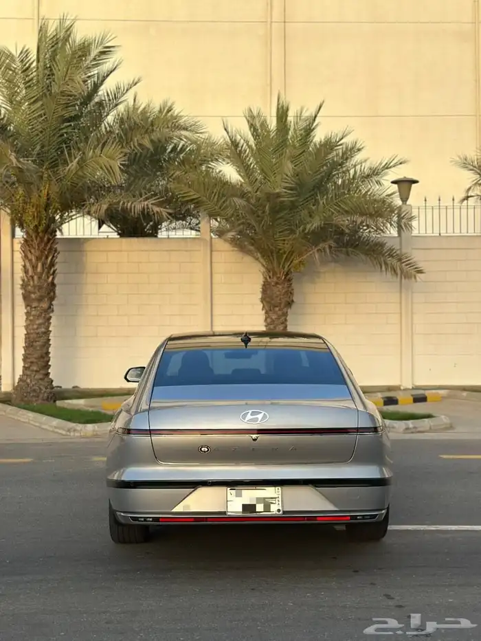 هيونداي ازيرا بريميوم 2024 10