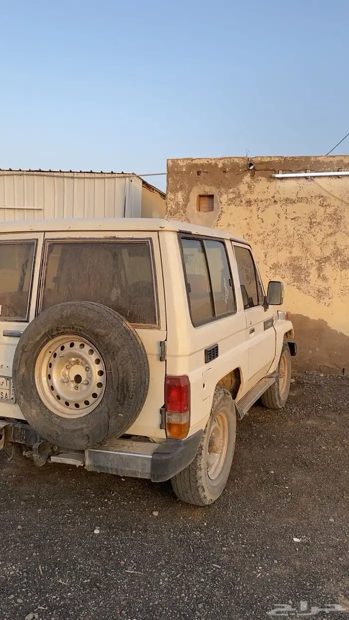 جيب ربع موديل 91 مكينه شرط وقير شرط ودبل شرط وفيه فرار و 0