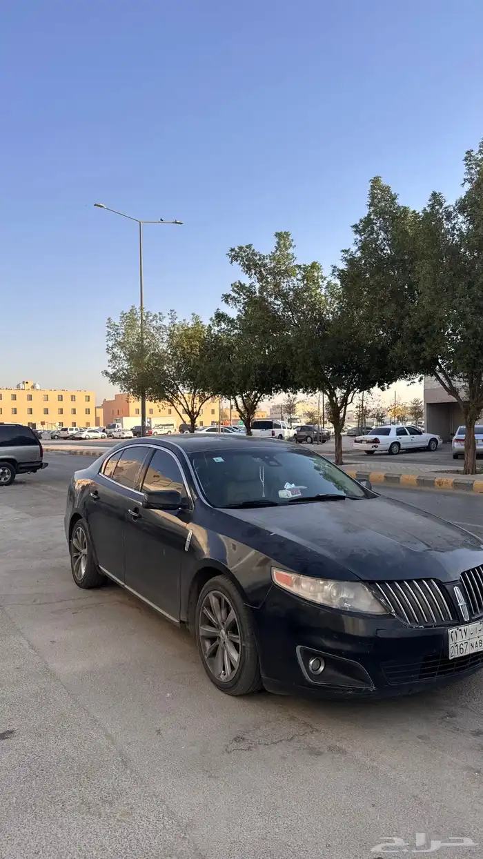 لنكولن 2010 MKS 2