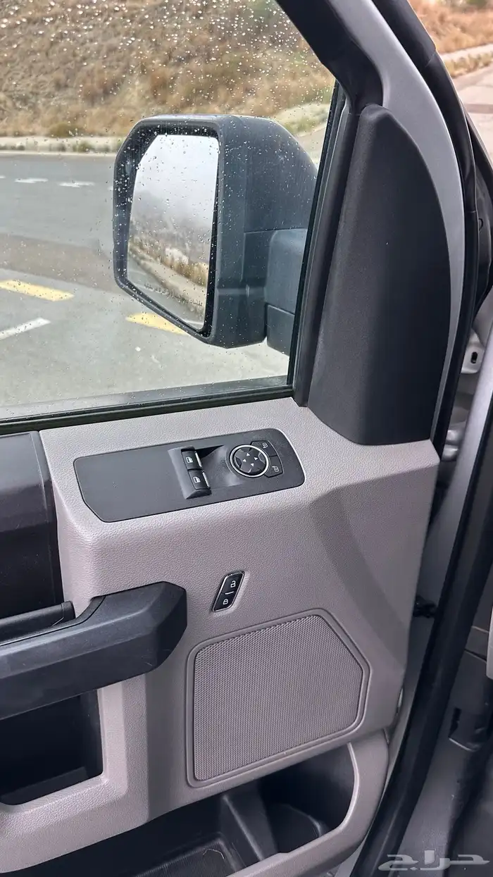 فورد F150 بدون دبل 6 سلندر 19