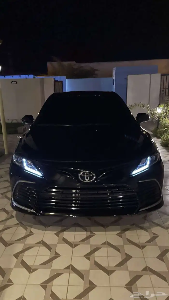 كامري 2023 ستاندر اسود مخزن 42