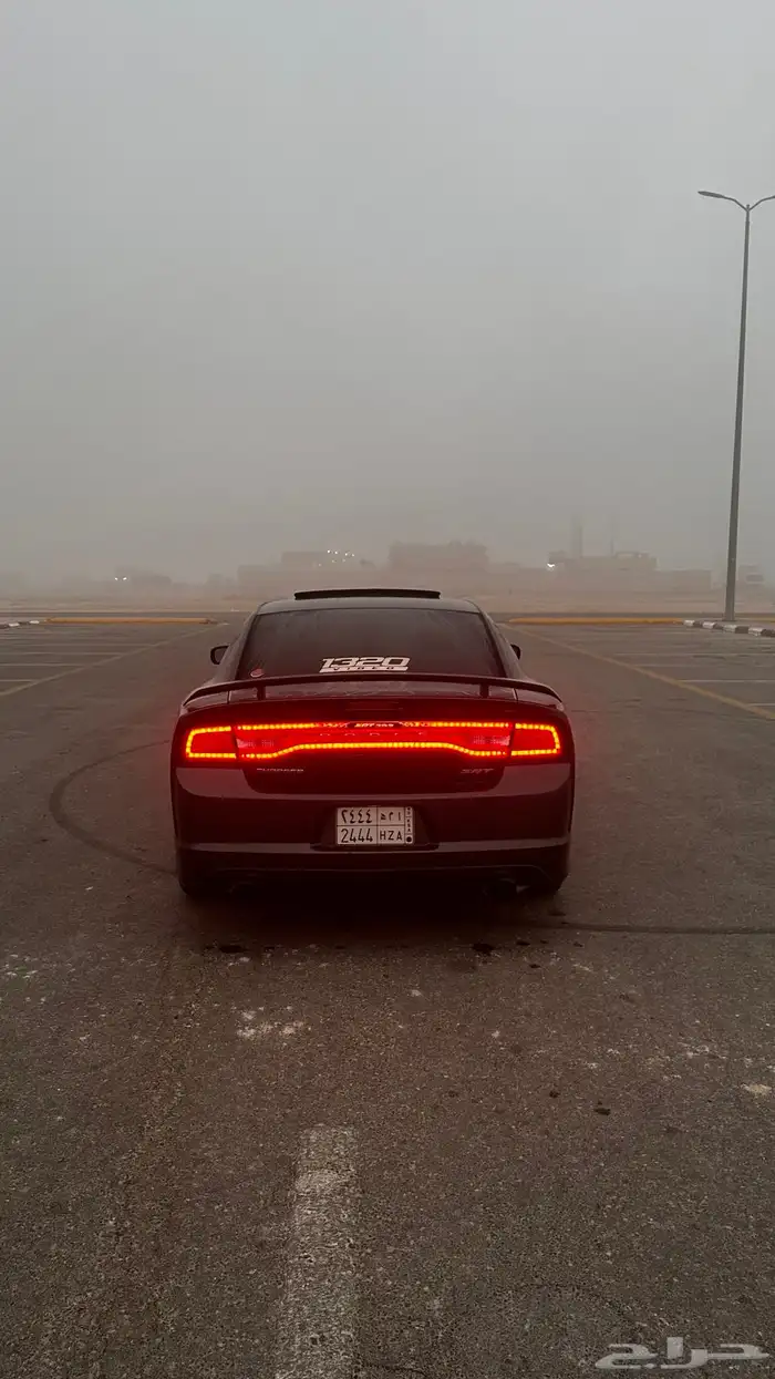 تشارجر SRT 2014 2